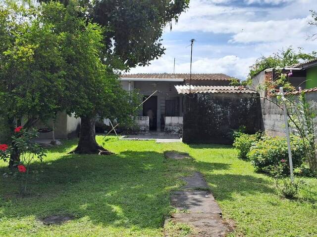 Casa para Venda em Guarujá - 2